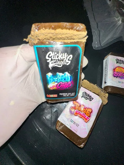 Sticky Fingers 90u – photo 3